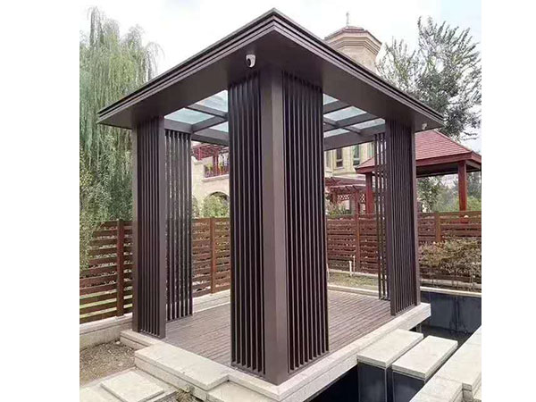 庭院長廊